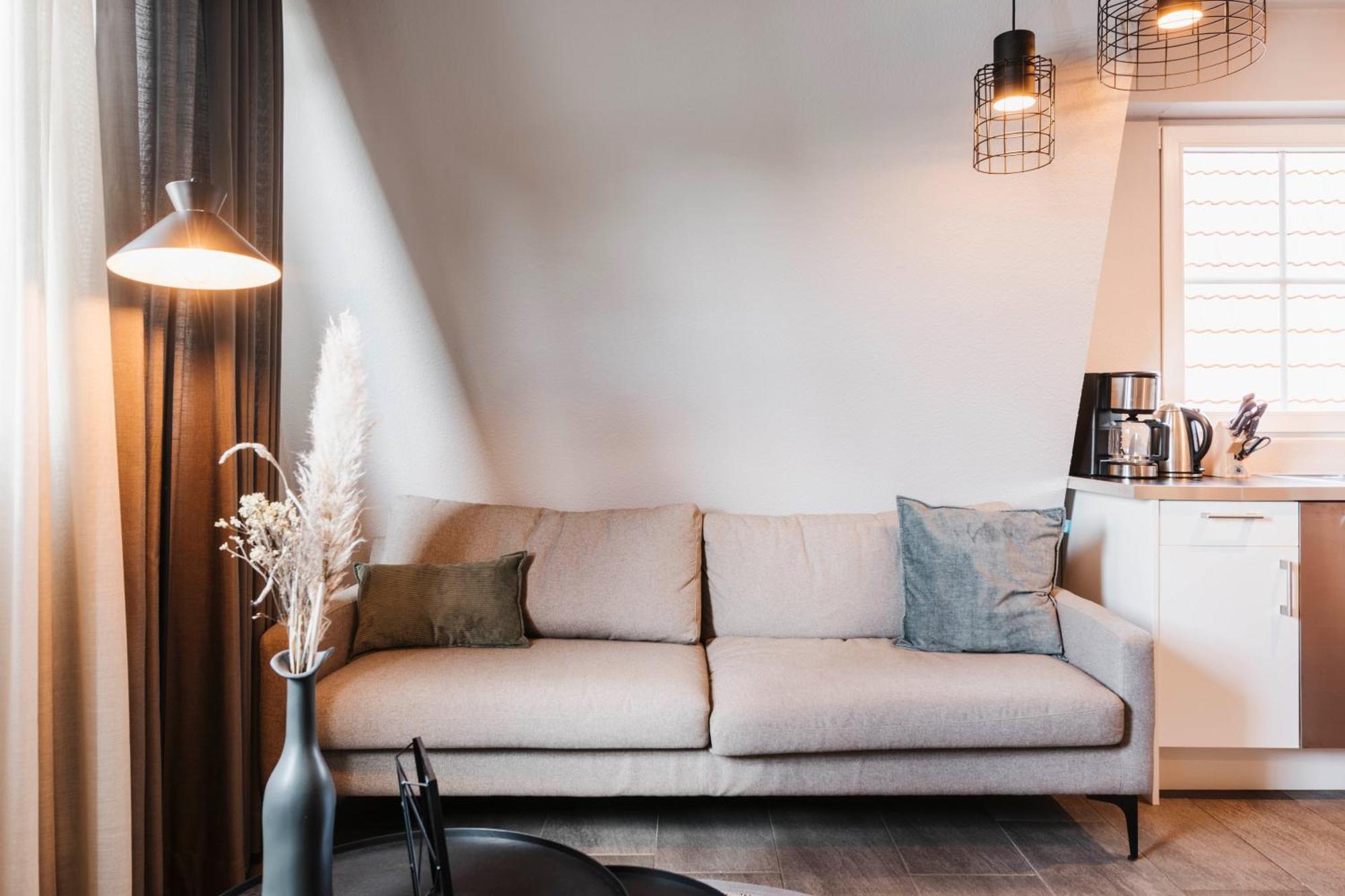 Appartementhotel Seeblick Гронау Экстерьер фото